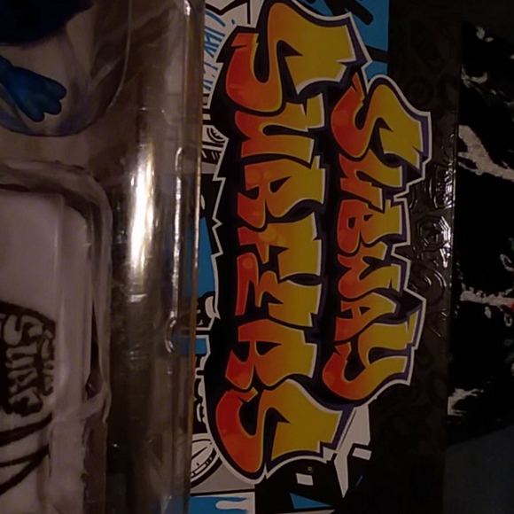 Subway Surfer - Picture 2 of 3